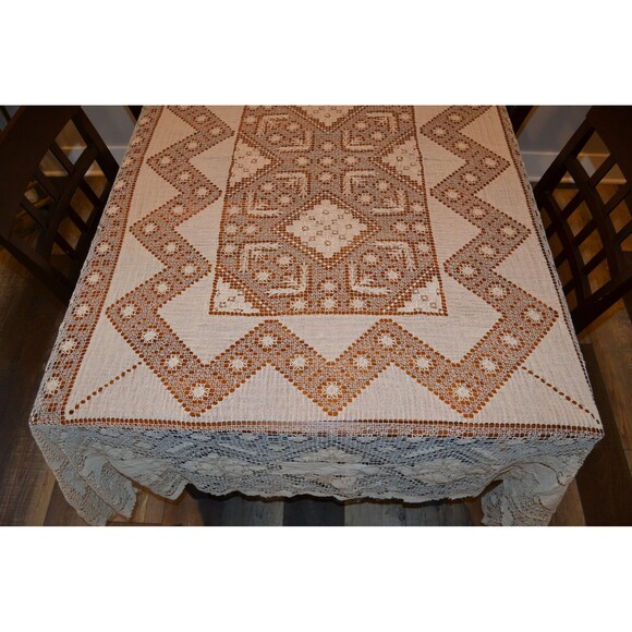 Vintage Crochet Tablecloth Tuscany Lace Cotton - Picture 1 of 6